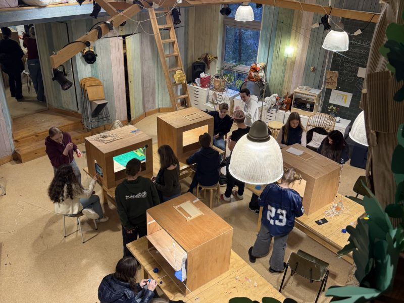 Det var utrolig fint å møte så mange nysgjerrige og engasjerte elever på åpen dag!